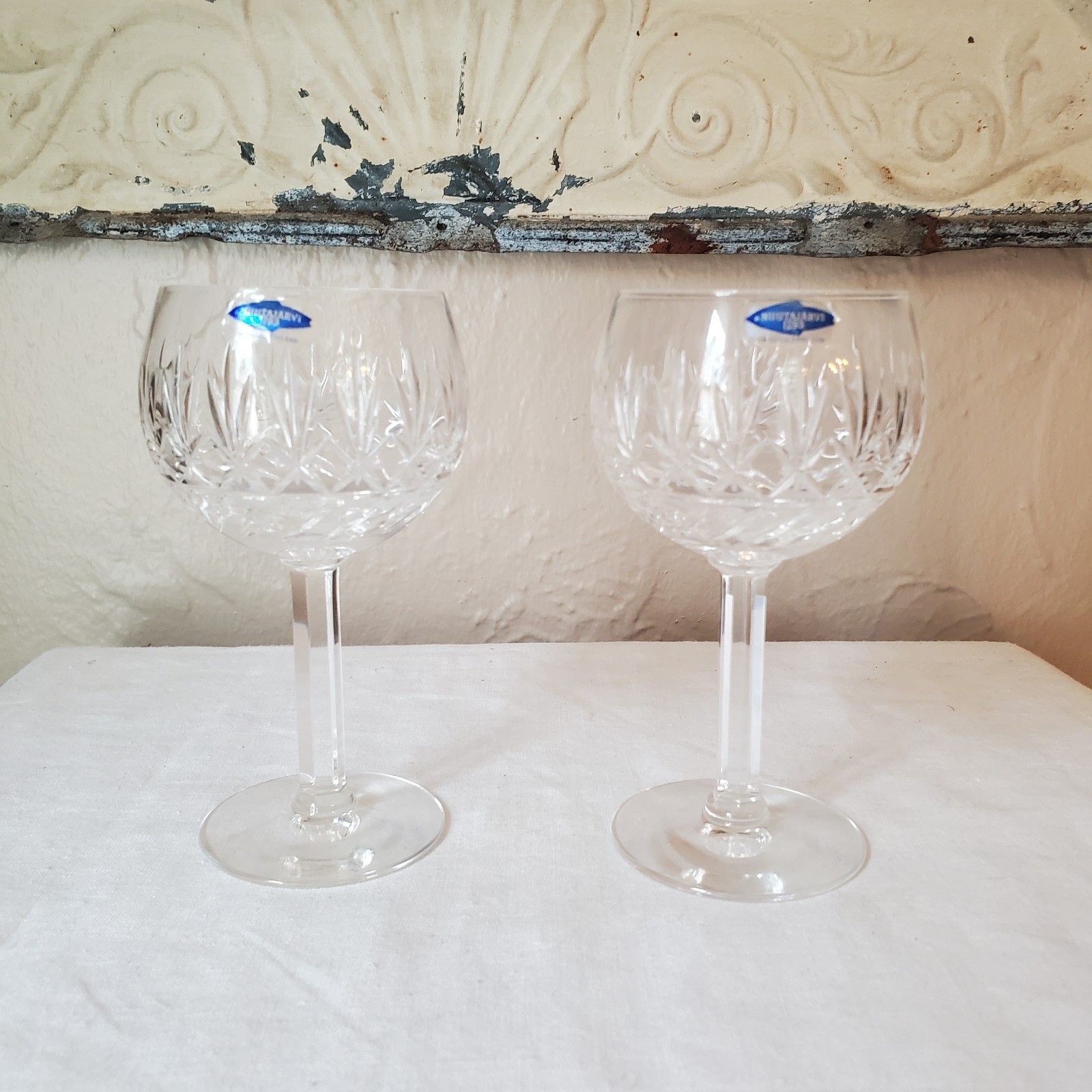 Set of 2 Vintage Nuutajärvi Glass Factory Wastila Leo white wine glass 5 oz