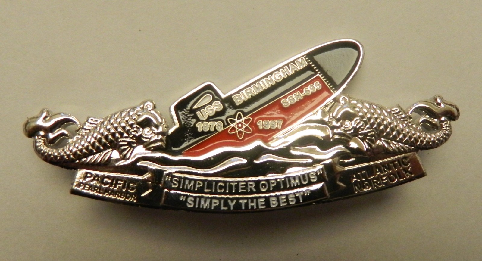 USS BIRMINGHAM SSN-695 SUBMARINE INSIGNIA BADGE - SHINY SILVER #2 USS BIRMINGHAM SSN-695 SUBMARINE INSIGNIA BADGE - SHINY SILVER #2