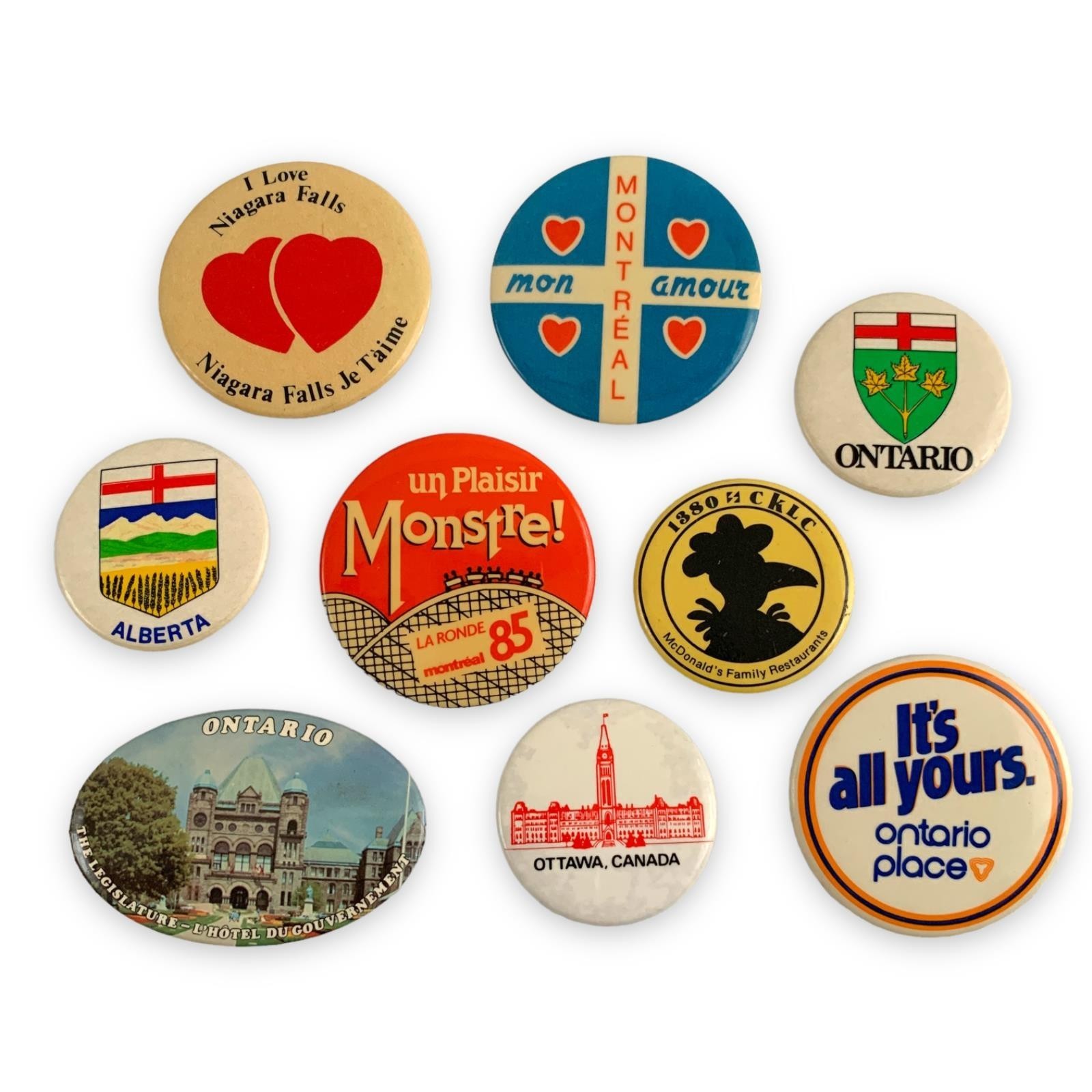 Vintage Canada Souvenir Pinback Button Lot of 9 Travel Memorabilia Vintage Canada Souvenir Pinback Button Lot of 9 Travel Memorabilia