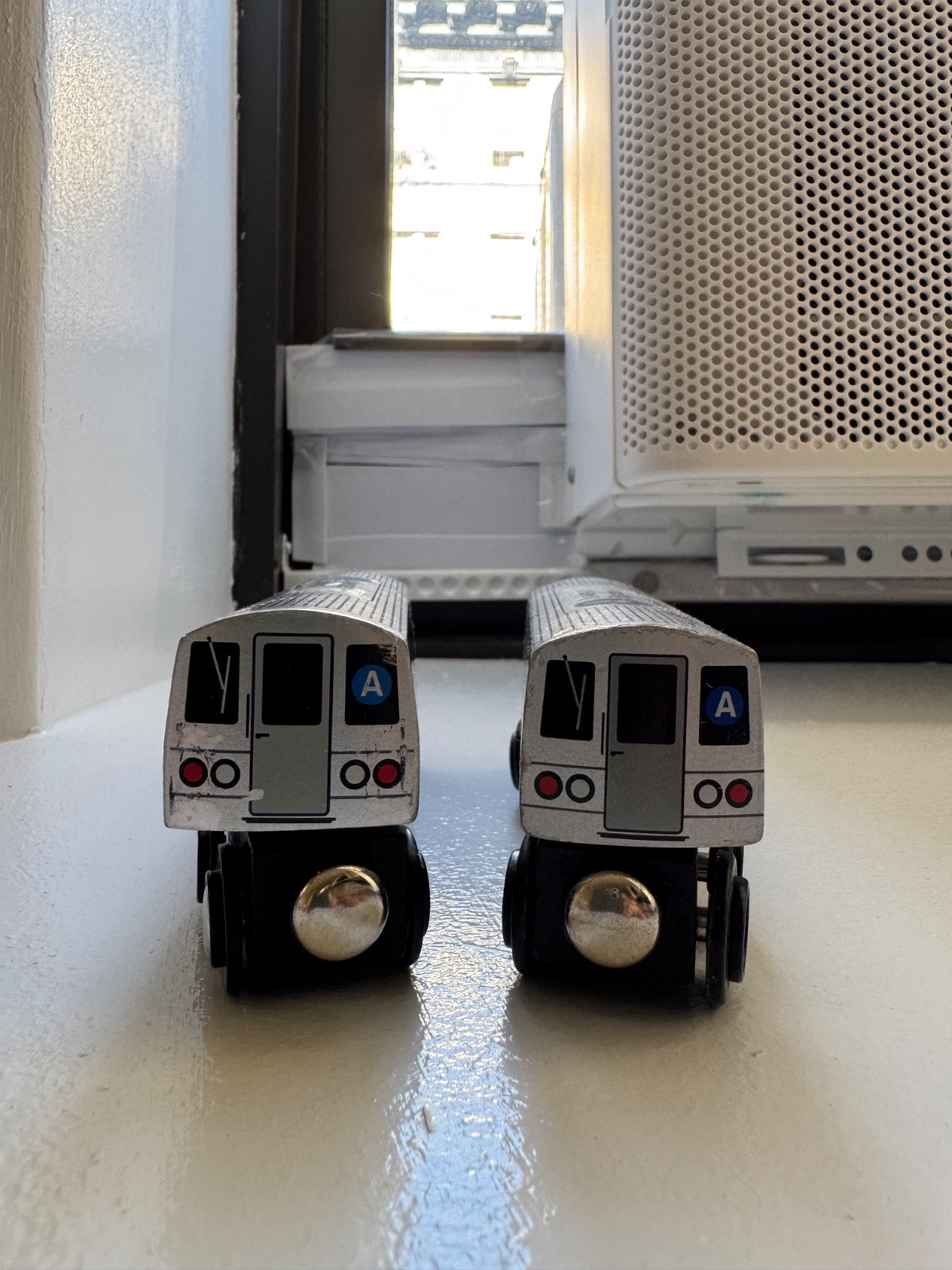 Munipals x 2, MTA NYC Subway R46 A Train 8 Av Express