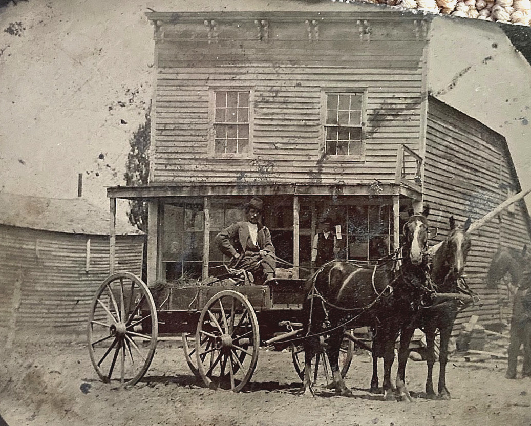 1885 OUTDOOR LOCATION TINTYPE Old West Urban Welfare Departs Patent Medicine 1885 OUTDOOR LOCATION TINTYPE Old West Urban Welfare Departs Patent Medicine