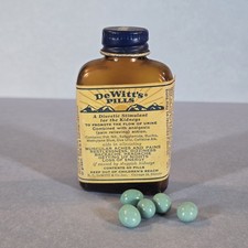 Rare Vintage DeWitt's Pills Bottle with Label & Green Pills 1950s diuetic kidney picture