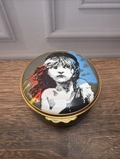 MINT Kingsley Enamels Les Miserables No 2 Trinket Box The Theatre Collection picture