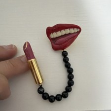 Coach Clip Mouth & Lipstick Red/ Pin/ Black picture