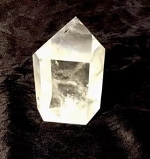 Clear Quarts Crystal Generator 5 1/4in ht 3in L. 2 1/8 w 1.460lb picture
