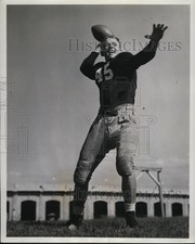 1940 Press Photo Walemon Price football player from Newcastle Texas - net28014 picture