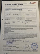 Teemu Selanne Signed 2002 Olympics IIHF Player Entry Form - Ice Hockey - Finland picture