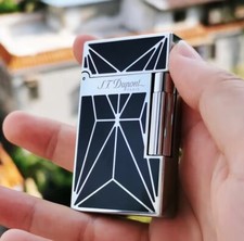 Hot Selling Luxury Retro  Cigarette  Bright Ping Sound  Gas Engraving Lighter picture
