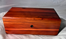 Vintage Lane Miniature Cedar Box- FURNITURE SHOWROOM CERRITOS: CALIFORNIA picture