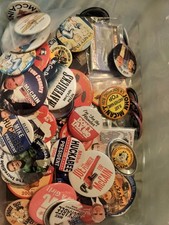 175+ Political Campaign Button Lot Clinton Bush McCain Palin Huckabee More picture