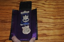 Vintage N.E.O.P New England Order of Protection Medal Badge Pinback Leather Case picture