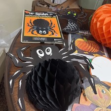Vintage 1992 Beistle Black Spider & Pumpkins Halloween Honeycomb Lot 5 picture