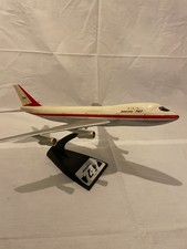 Vintage 1/200 Scale Boeing 747-100 