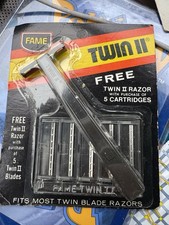 Vintage Fame Twin II Shaving Kit Original Box Made In USA picture