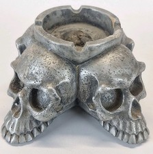 Vintage 1998 WUI 4 Skull Goth Biker Halloween Skeleton Ashtray picture