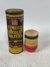 Nabisco Famous Chocolate Wafers Tin W/ Vintage Cupcake/Muffins Baking Holders picture