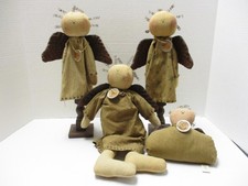 Honey and Me 4 Primitive Angels Hope Love Believe Faith 2 on Pedestals picture