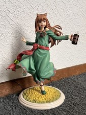 Revolve Spice & Wolf Holo 10th Anniversary Version 1: 8 Scale PVC Figure picture