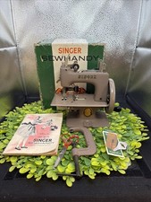Vintage Singer Sewhandy Model 20 Working Order Children’s Sewing Machine w Box picture
