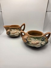 Vintage Roseville Pottery Magnolia Creamer and Sugar Bowl Set 1943 USA picture