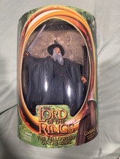 Toy Biz LOTR Fellowship of the Ring Gandalf with Light-Up Staff Action 2001 MOC picture
