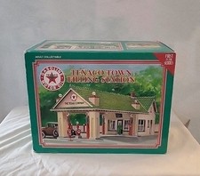 Vintage Texaco Town Filling Station Porcelain Christmas Village Building Boxed picture
