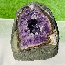 685g Beautiful Amethyst Geode Cluster Mineral Specimen Healing picture
