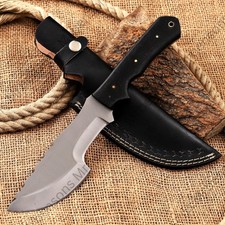 The Hunted Tracker Knife - Iconic Prop from Movie - High-Grade Stainless Steel. picture