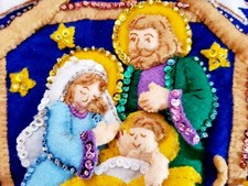 Bucilla Joy to the World Nativity Felt 3D Christmas Tree Skirt Vtg FINISHED RARE picture