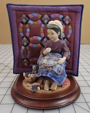 AMISH HERITAGE COLLECTION - 1993 - SPECIAL EDITION - KATIE'S FIRST QUILT #30012 picture