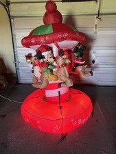 Rare Gemmy 2012 Disney Mickey & Minnie Animated Carousel Christmas Inflatable picture