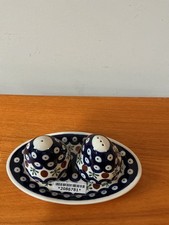 salt and pepper shaker set is crafted by Zakłady Ceramiczne Bolesławiec in Polan picture