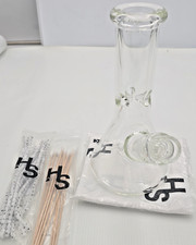 Higher Standards Heavy Duty Mini Beaker 8