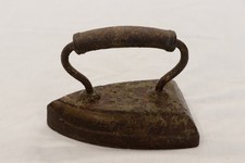 Vintage Cast Iron Metal Iron #8 picture