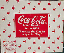 Coca-Cola Advertising Figurine 1998 Multicolor Soda Theme 