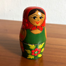 Russian Matryoshka Nesting Dolls 5-Piece Hand-Painted Wood Red/Green/Yellow picture
