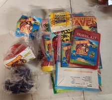 VTG 1996 Wendy's Carmen Sandiego COMPLETE MASTER SET-6 NIP Toys+Bags+magazine picture