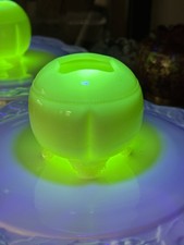 EAPG Opaque Custard Footed Rose Bowl UV Glow Uranium Heavy picture