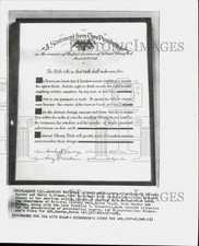 1975 Press Photo Declaration marking observance of National Library Week picture