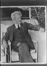 Photo:Arnold Genthe Portrait Photo Seated in Chair 1910s-1940s picture