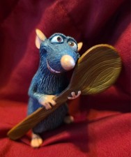 Disney/Pixar Ratatouille Remy Figurine (Disney Store Exclusive) picture