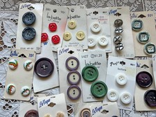 Vintage Buttons on Original 94 Cards Great Assortment picture