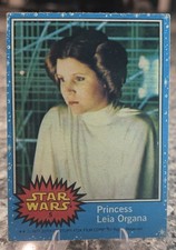 Vintage 1977 Topps Star Wars Blue Series #05 Princess Leia Organa Rookie Card picture