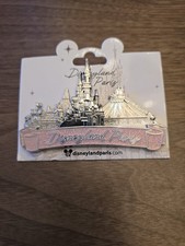 Disneyland Paris Pin - Disney Castle picture