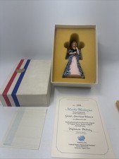 Great American Women 1st Lady Martha Washington US Historical Society Figurine picture