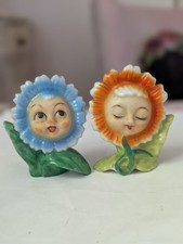 Japan AUTHENTIC VINTAGE 1950s MCM Anthropomorphic Flower Salt + Pepper Shakers picture