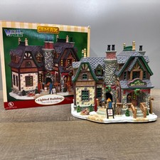 Lemax Vail Village Pine Hill Ski Lodge Lighted Building 2007 Christmas Village picture