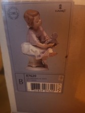LLADRO Porcelain BEST FRIEND #7620 In Original Box Made in Spain picture