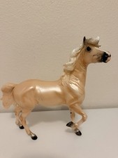 Vintage Breyer Faith Family Arabian Stallion #4 Palomino Traditional Horse picture