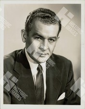 1959 Charles Collingwood, formal portrait picture